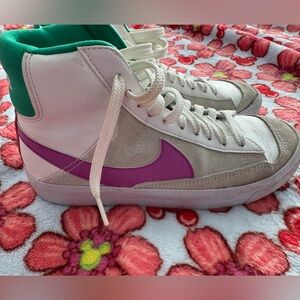 Girls Nike Blazer sneakers size 4.5
